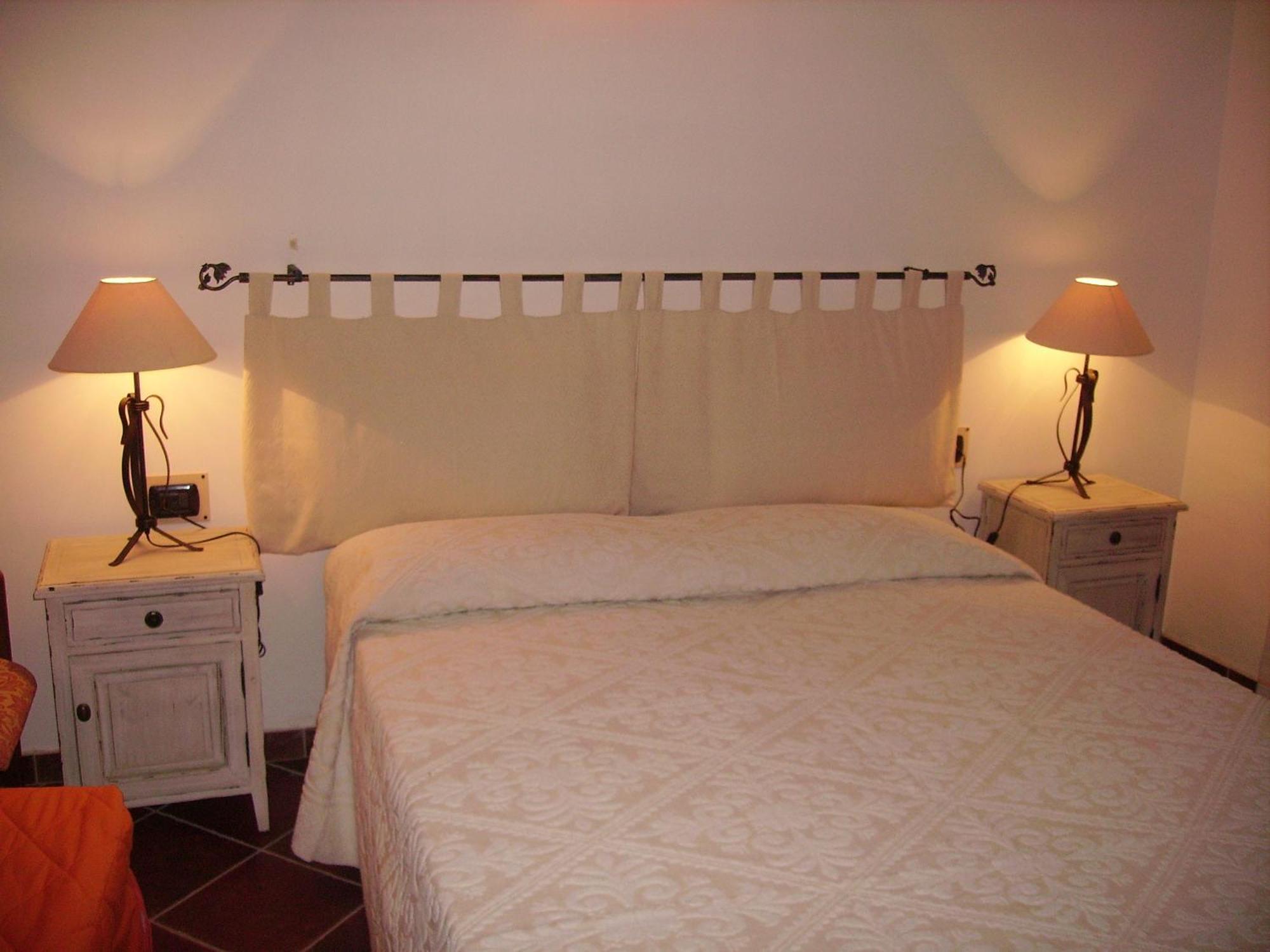 Locanda Tipica Sa Corte Oliena Exteriér fotografie
